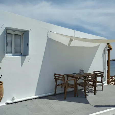 Zacharias Seaside Feriehus Kímolos