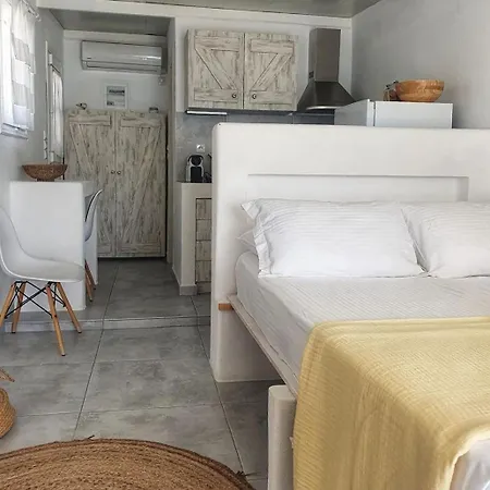 Zacharias Seaside Holiday home *