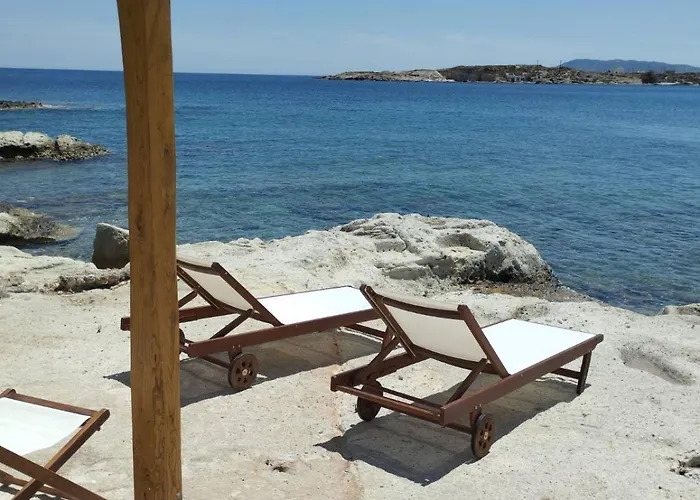 Zacharias Seaside Kímolos